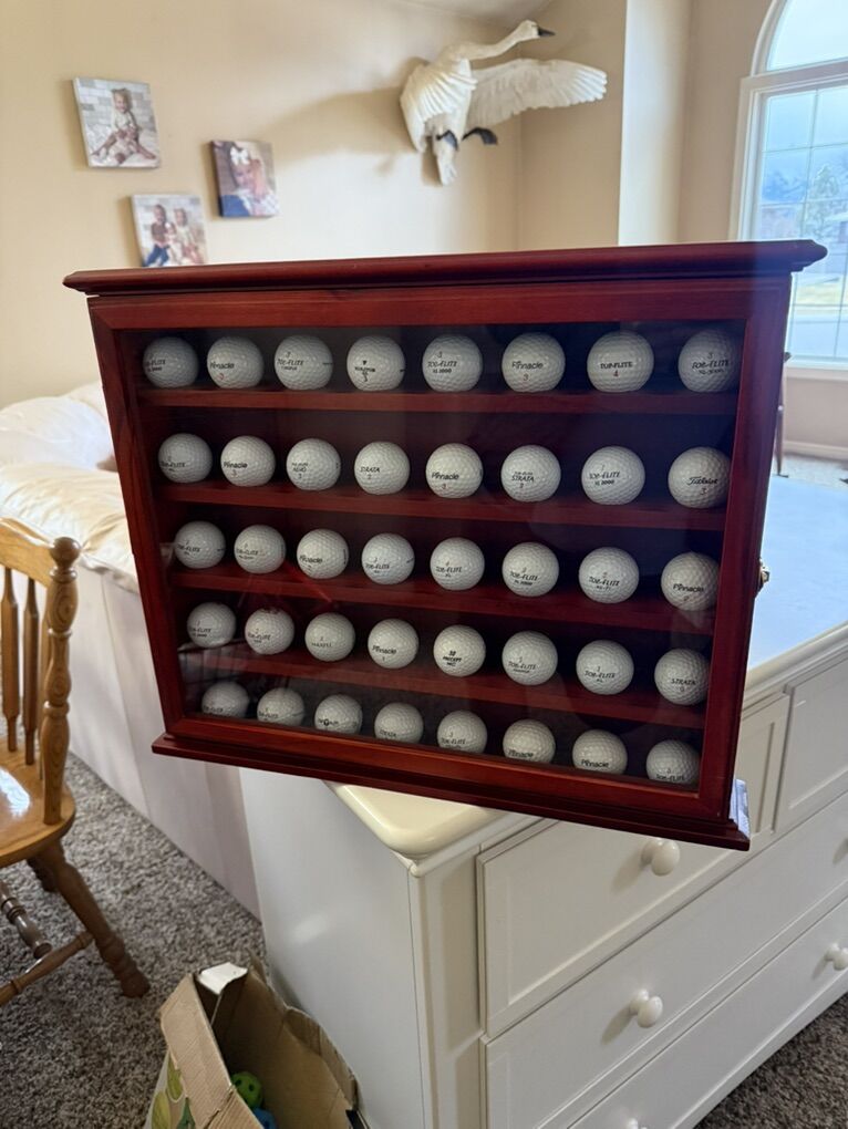 Golfball Display With 45 Like New Balls