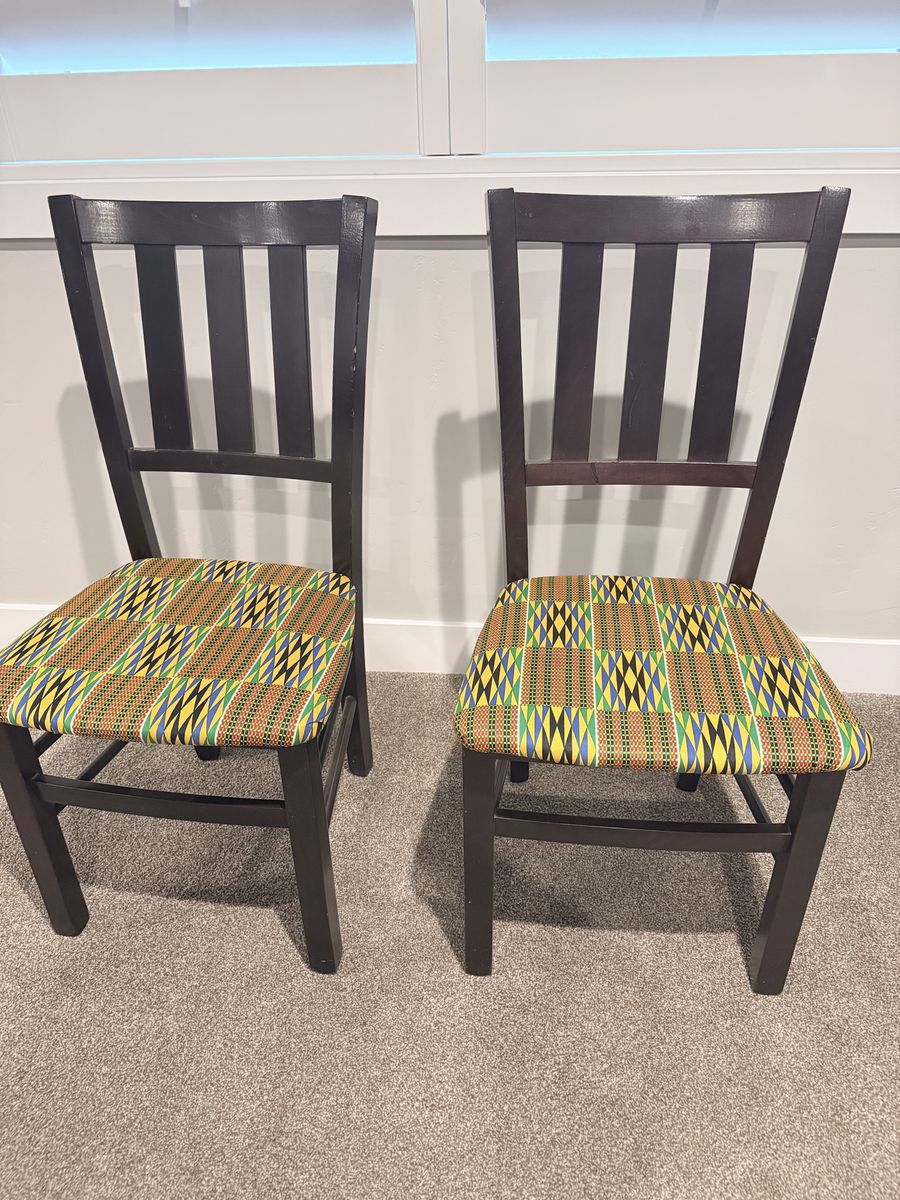 Set of 2 Wooden Dining Chairs with Kente Print Upholstered Seats Made in Italy