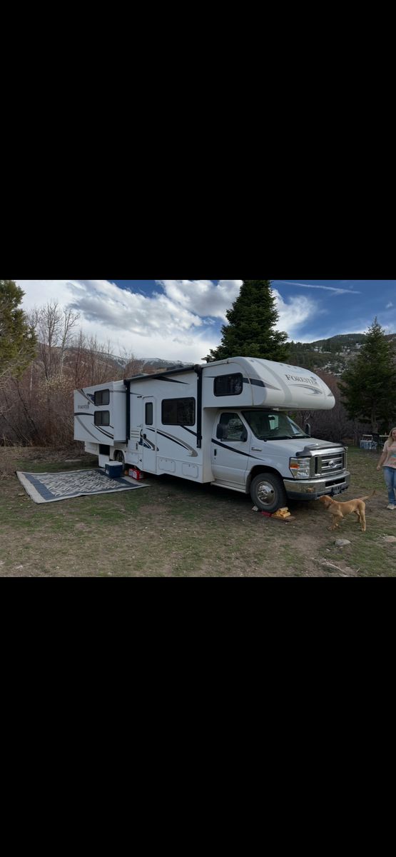 2018 Ford Econoline Forester