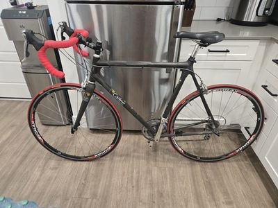 Calfee Luna Pro Carbon Fiber Road Bike - Velomax Wheels, Red Accent Trim