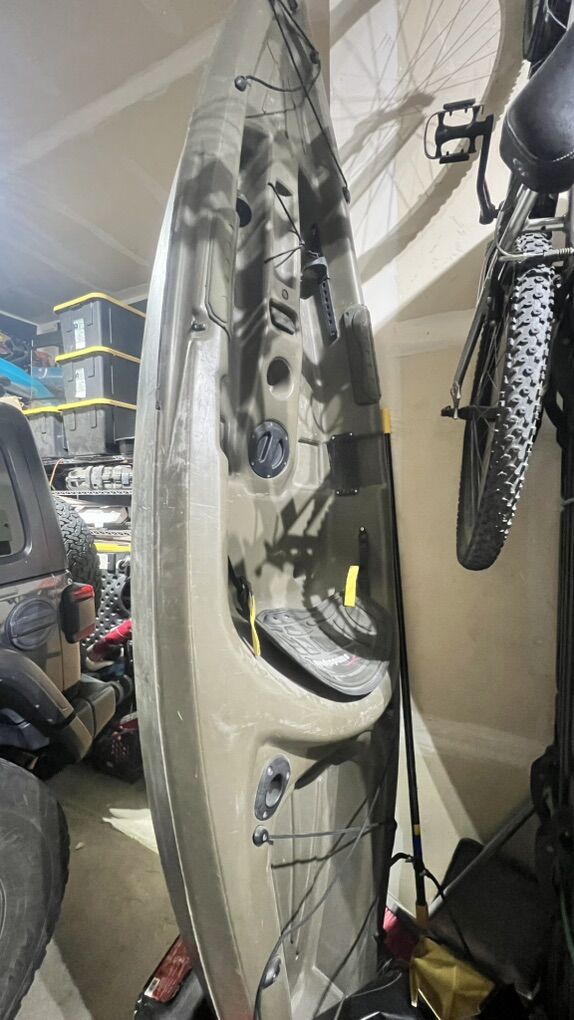 Sundolphin Fishing Kayak