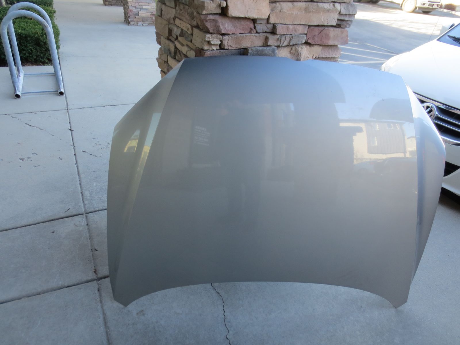 2012-2015 VW Volkswagen Passat Hood LB7W smoke silver