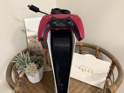 PS5 And Red Controller