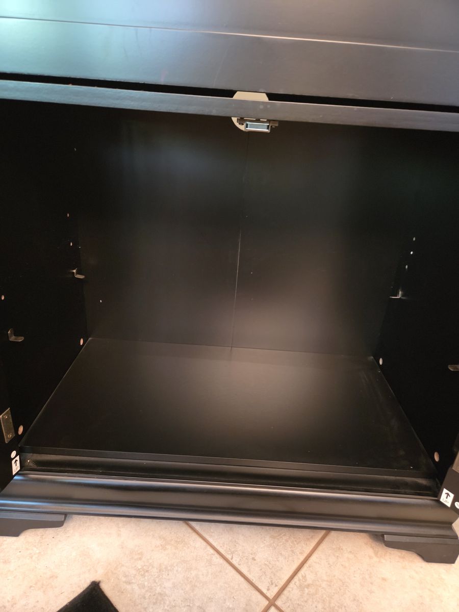 Main image 7
