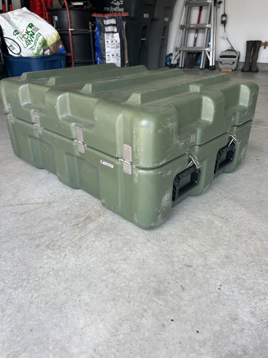 Hardigg military waterproof padded case