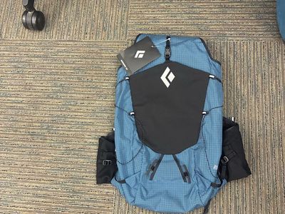 Black Diamond Distance 22 Backpack - Desert Sky Blue - New With Tags