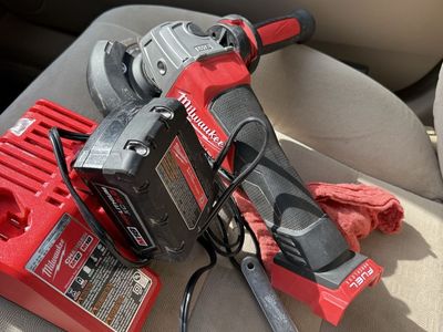 Milwaukee m18 grinder