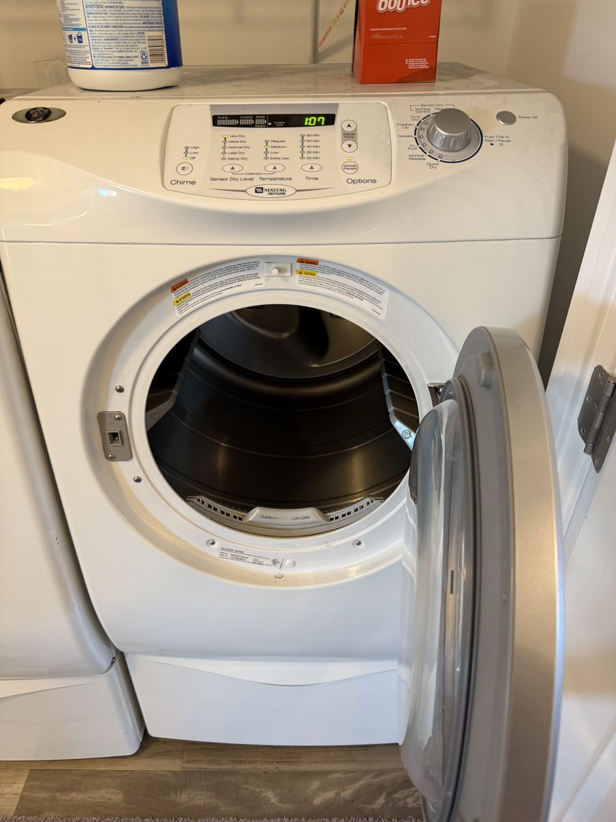 Maytag washer dryer set