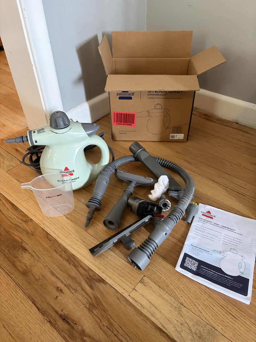 Bissell Steam Shot  - Handheld Steamer for Cleaning & Clothes -LIKE NEW!