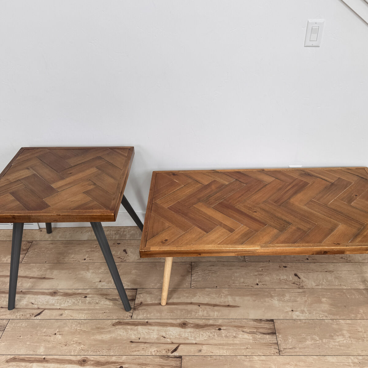 Wood Coffee Table With Matching End Table