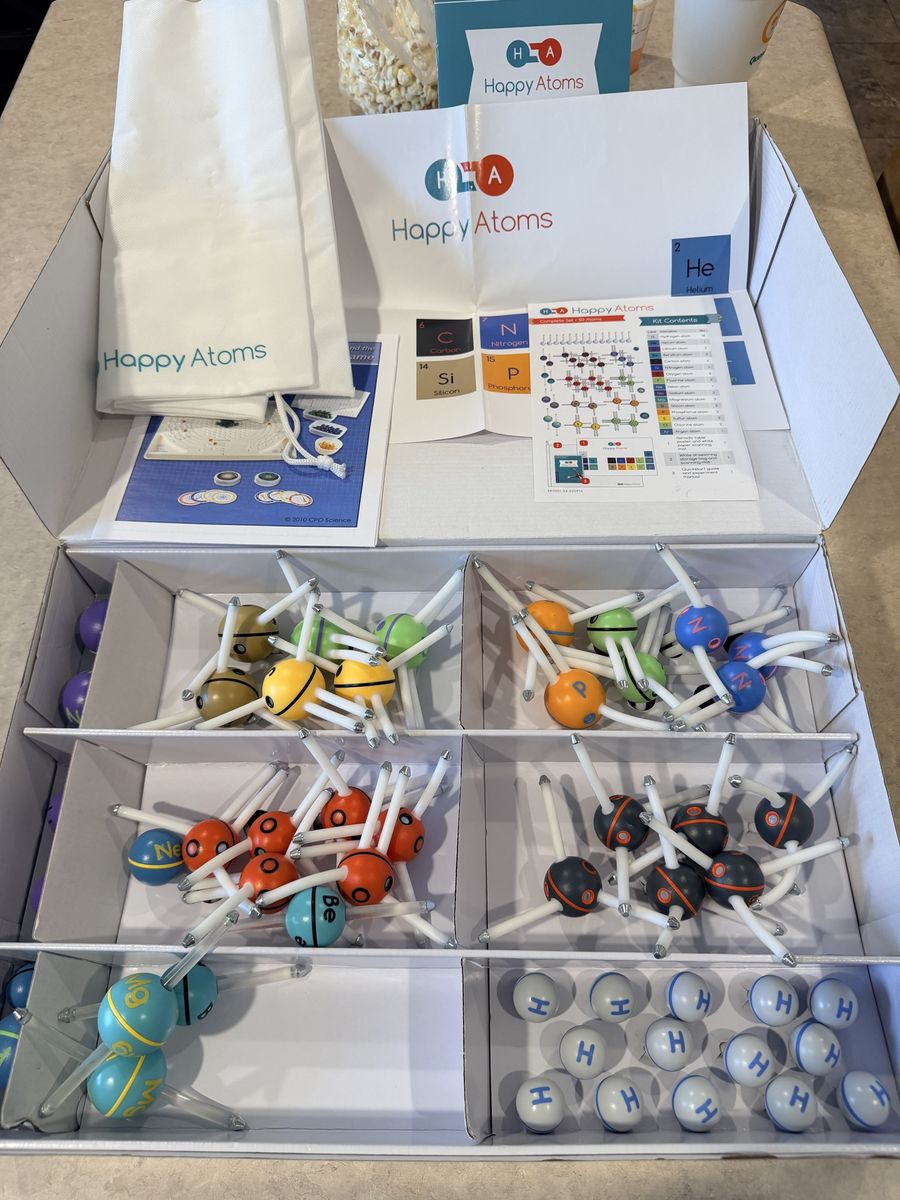 Happy Atoms Complete Set by Thames & Kosmos - Digital & Physical Chemistry Kit