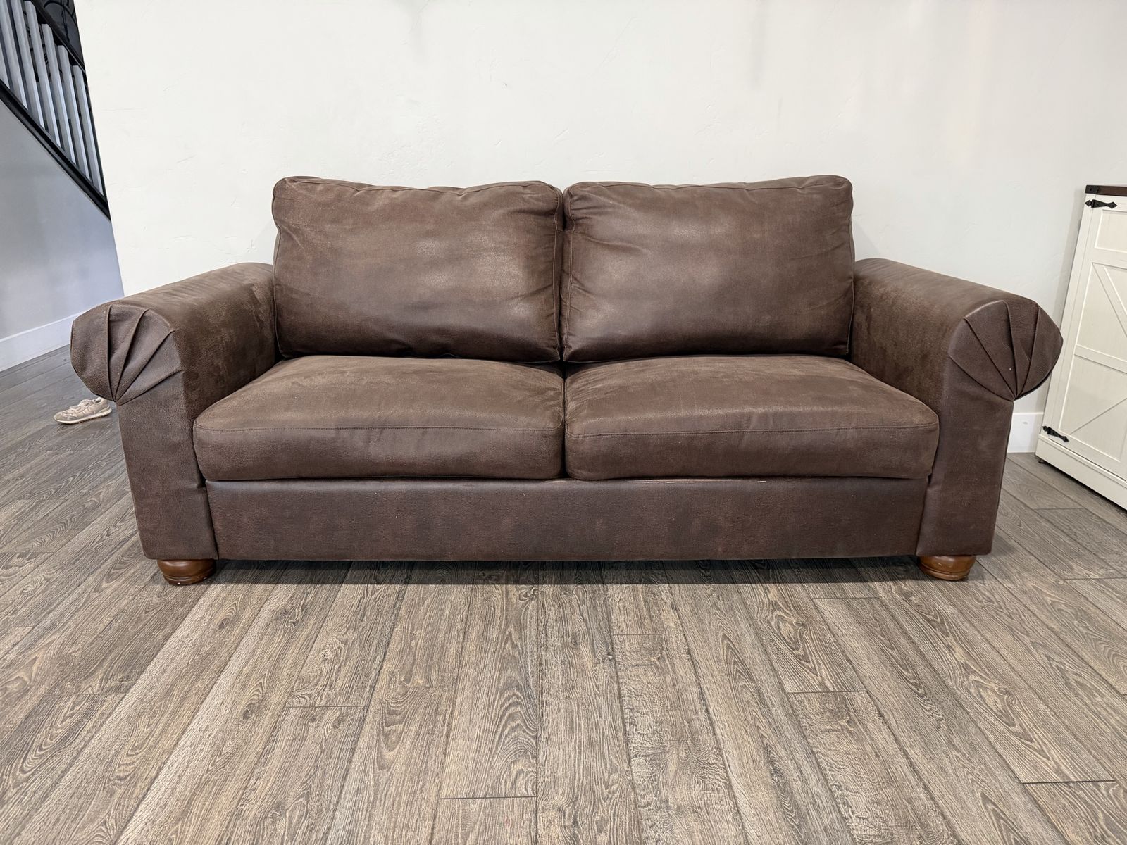 Faux Leather Loveseat – Excellent Condition – $85