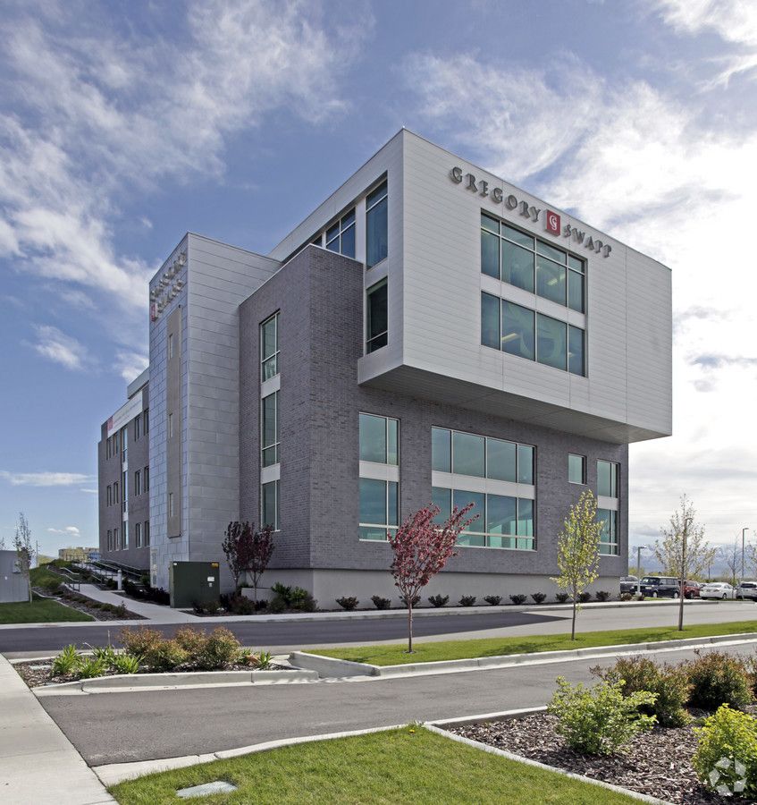 Waived Activation Fee, Get a Business Address in a Prime Location Today
