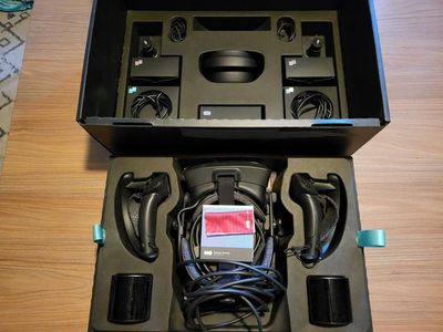 Valve Index Full VR Kit - PC - VR Headset with Controllers & Base Stations - Black