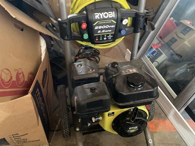 Ryobi 2900 PSI 2.5 GPM Gas Pressure Washer