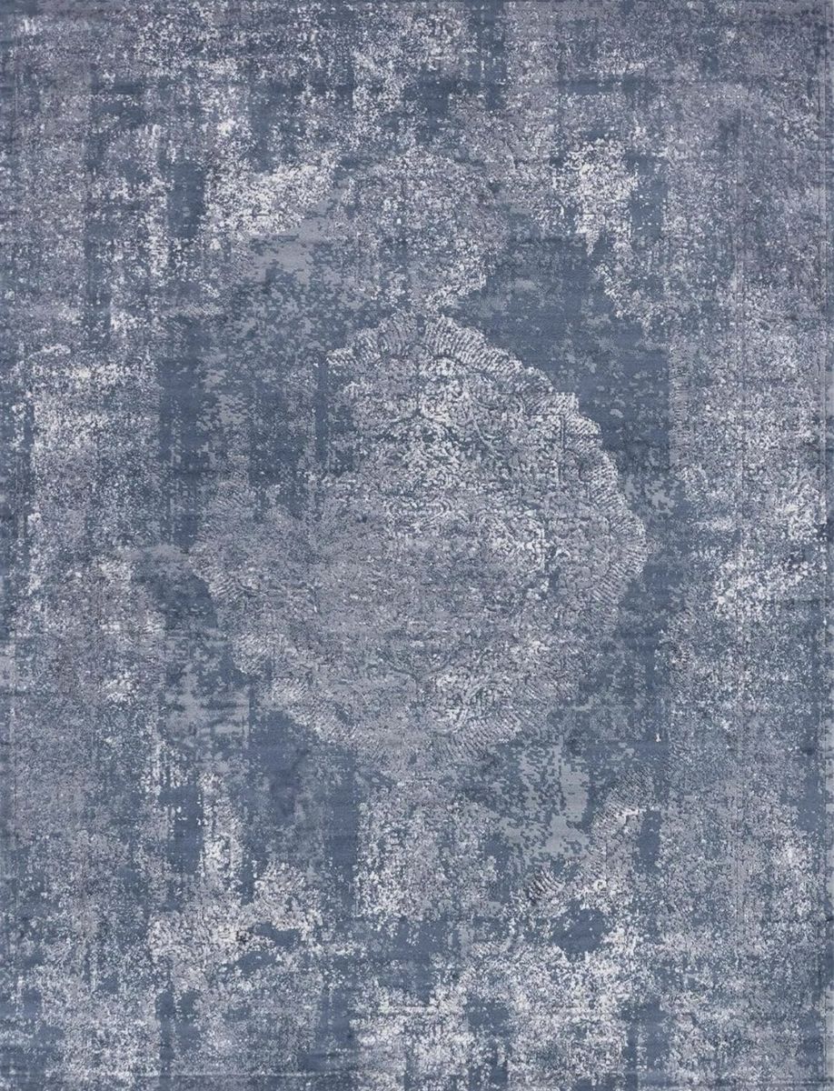 New. 9x12 Distressed Medallion Blue &  Beige Rug.
