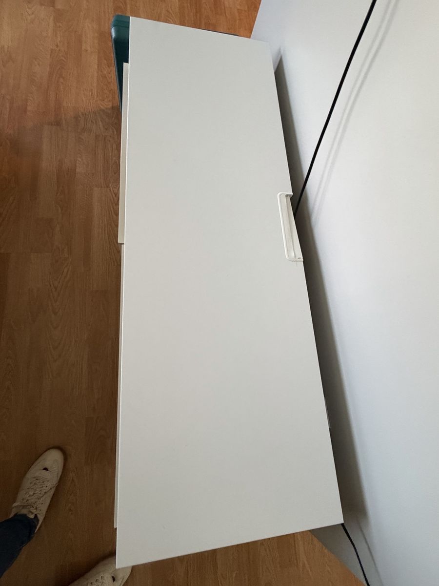 Main image 3