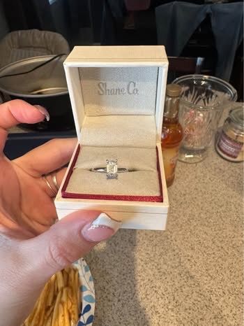 Shane Co. 1.05 Carat Emerald Cut Lab Grown Diamond Ring w/ IGI Report. Size 7