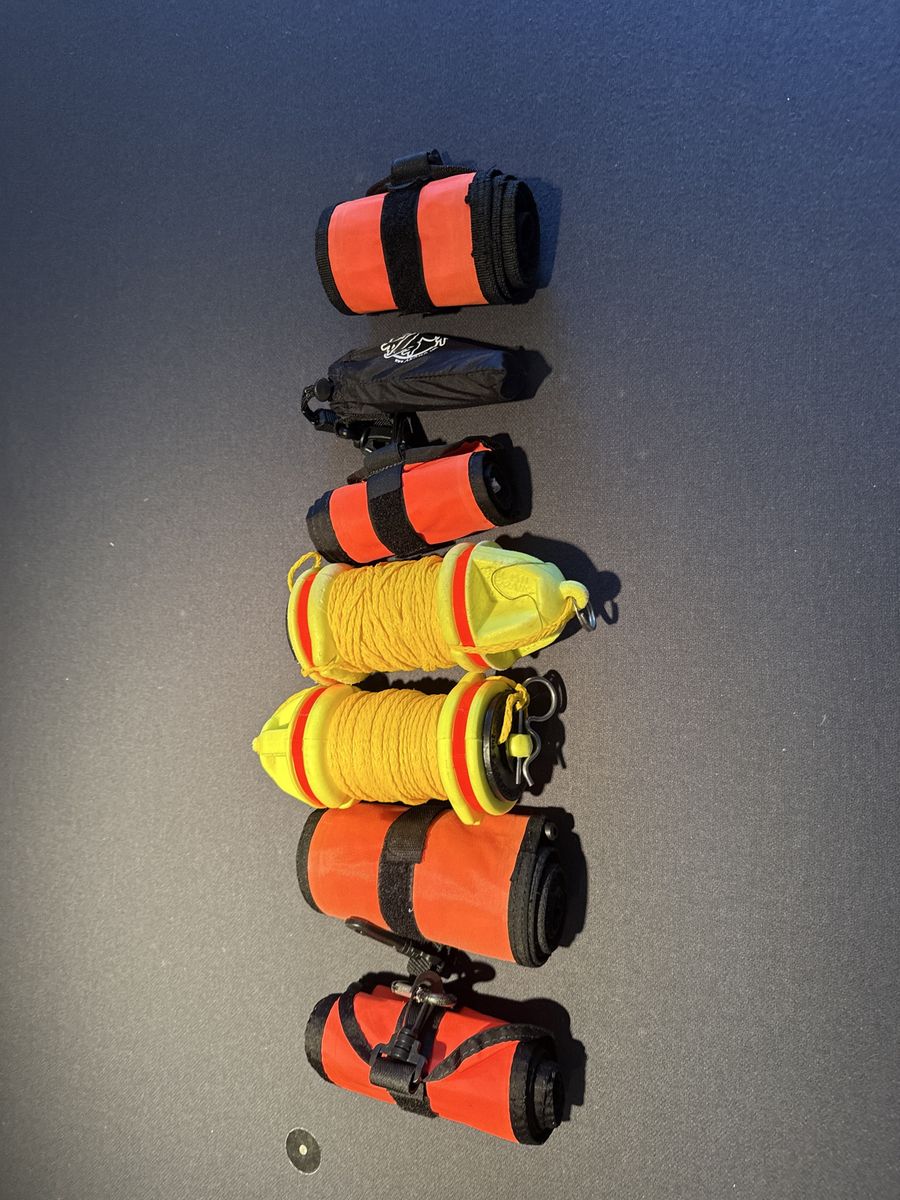 Scuba diving safety sausages and lines