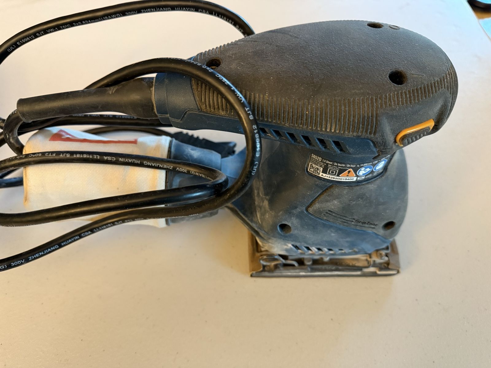 Ryobi 1/4 Sheet Pad Sander with Storage Bag | Model S652D