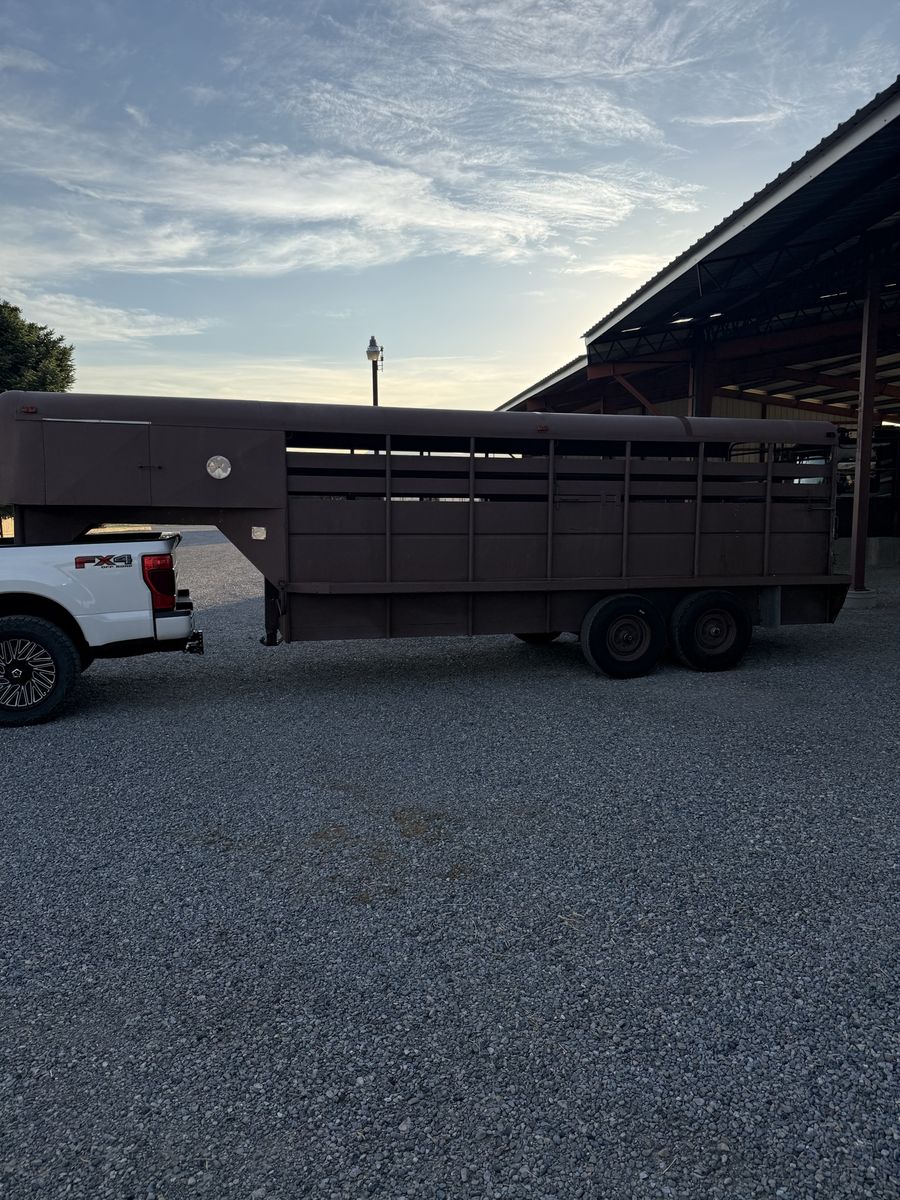18’ Stock Trailer