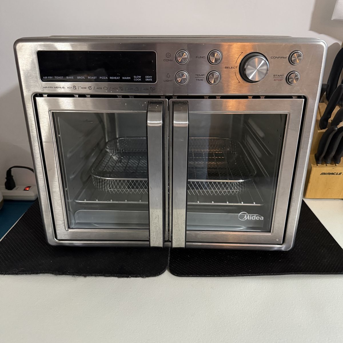 Midea flexify classic French door oven air fryer combo
