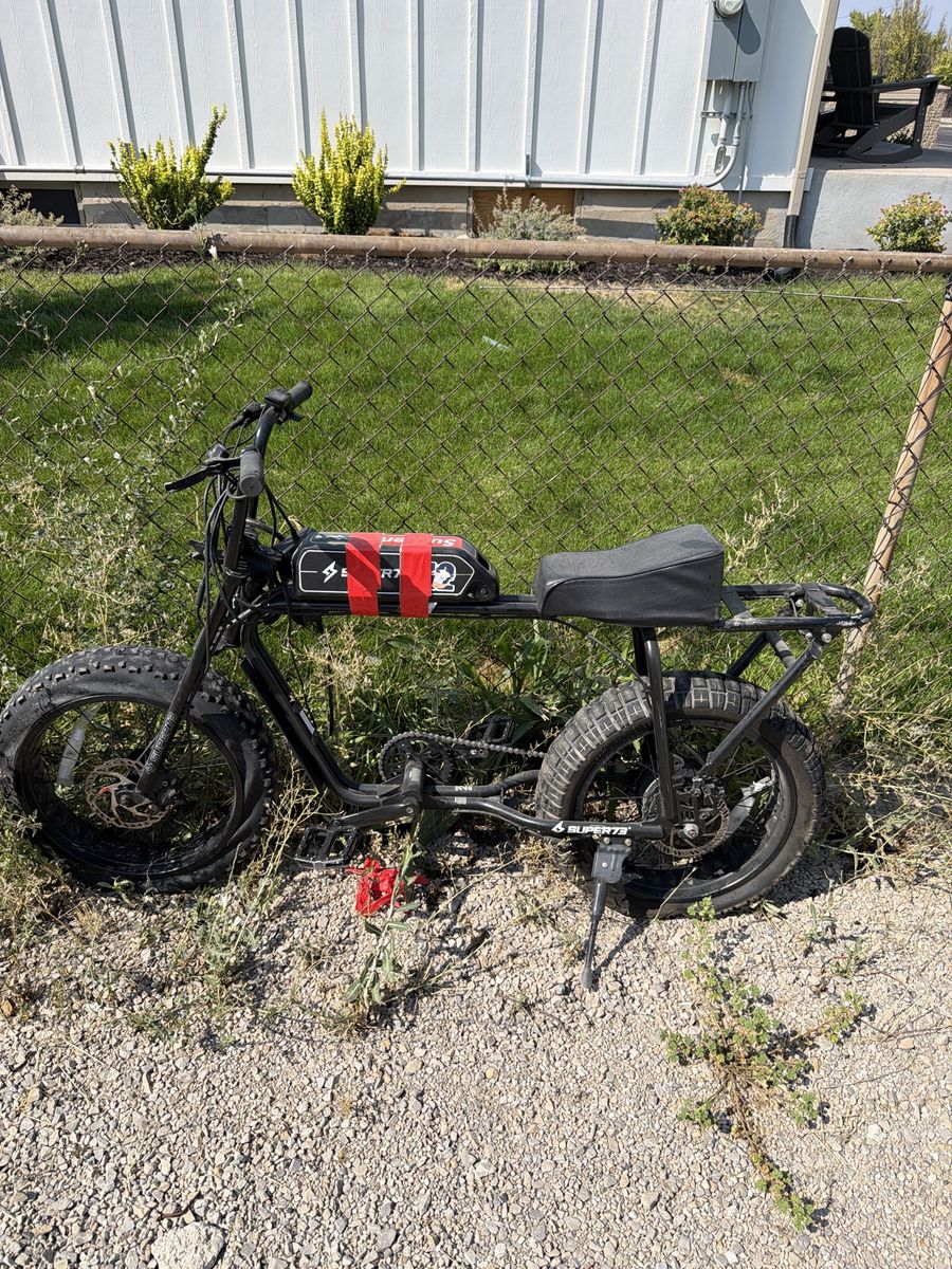 Super73 Electric Fat Tire Bike with Battery - Black