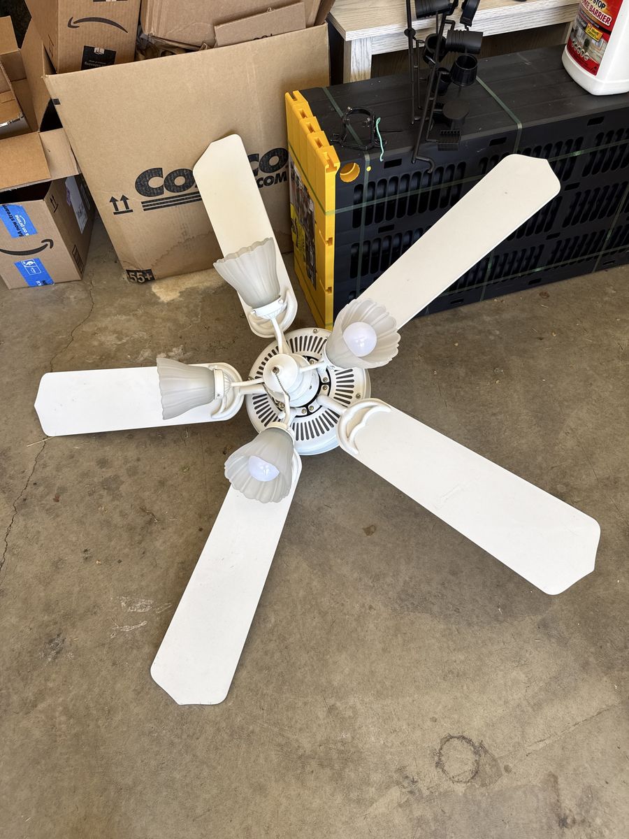 White Ceiling Fan with 4 Light Fixtures - Used Excellent Condition