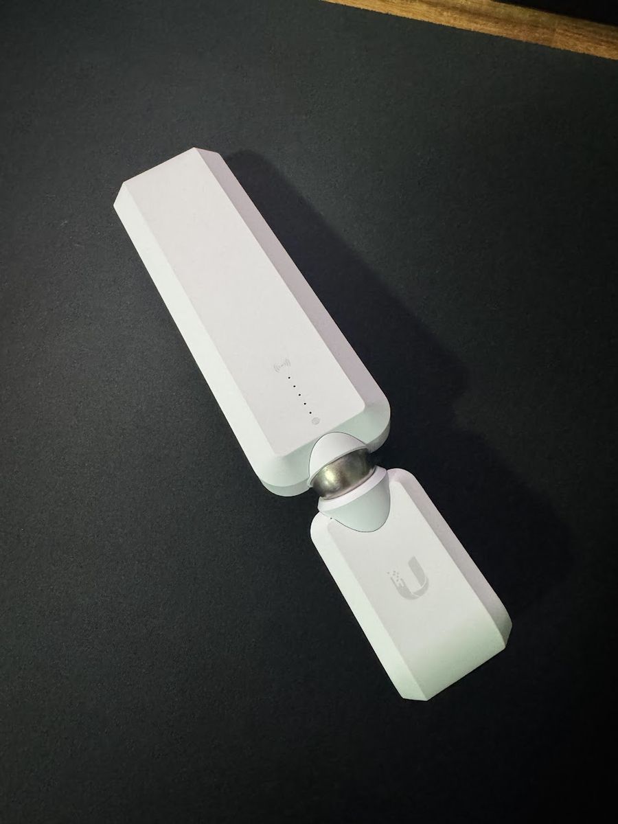Ubiquiti Amplifi HD range extenders afi-p-hd