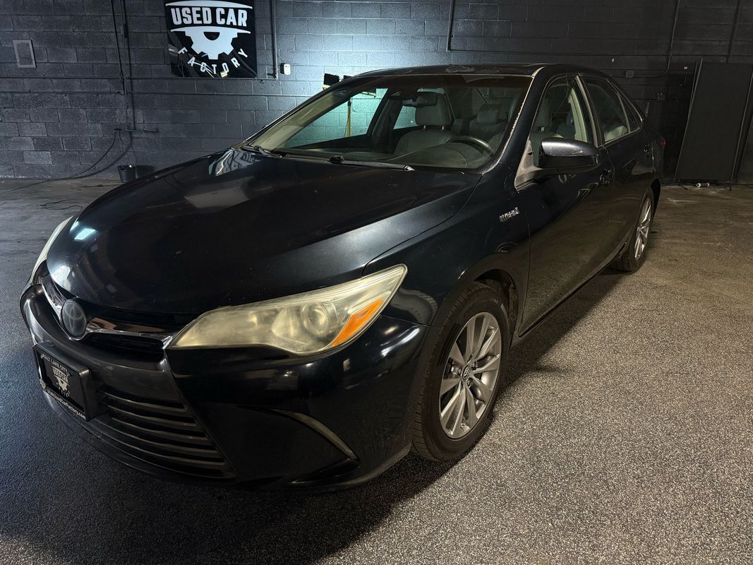 2015 Toyota Camry Hybrid XLE