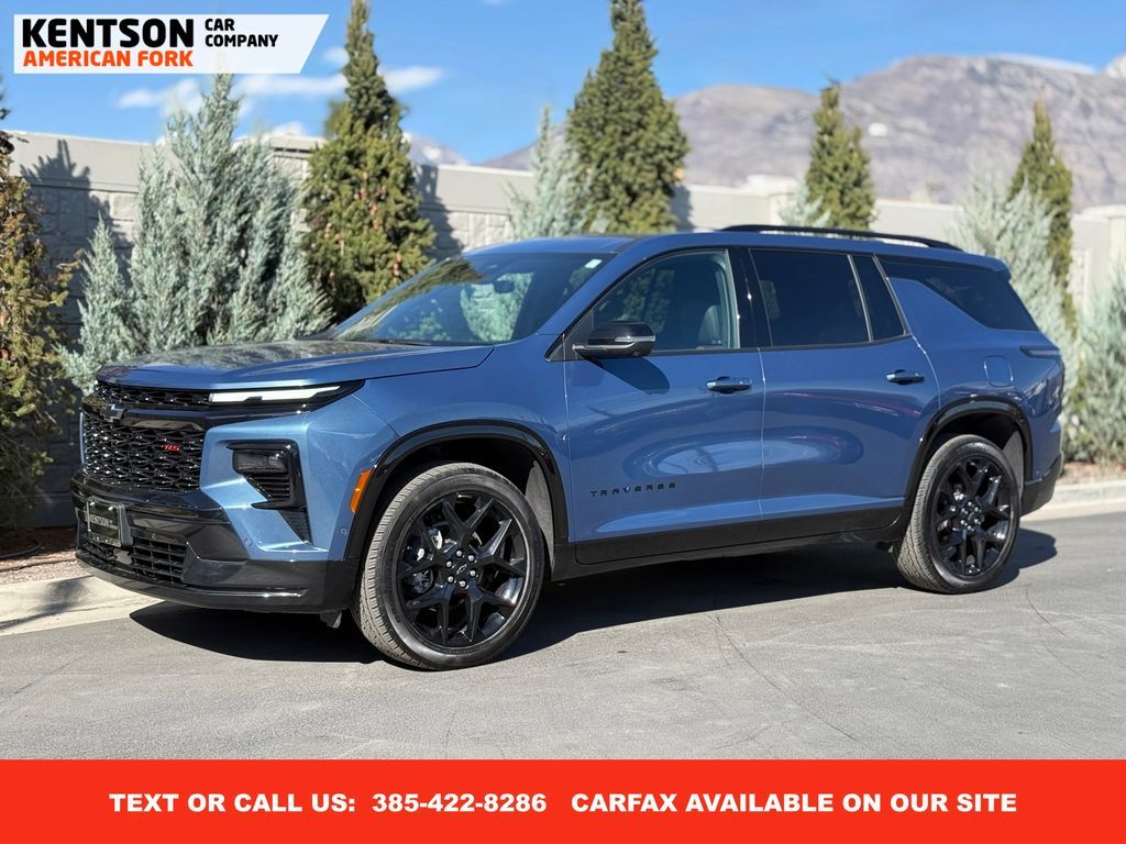 2025 Chevrolet Traverse RS