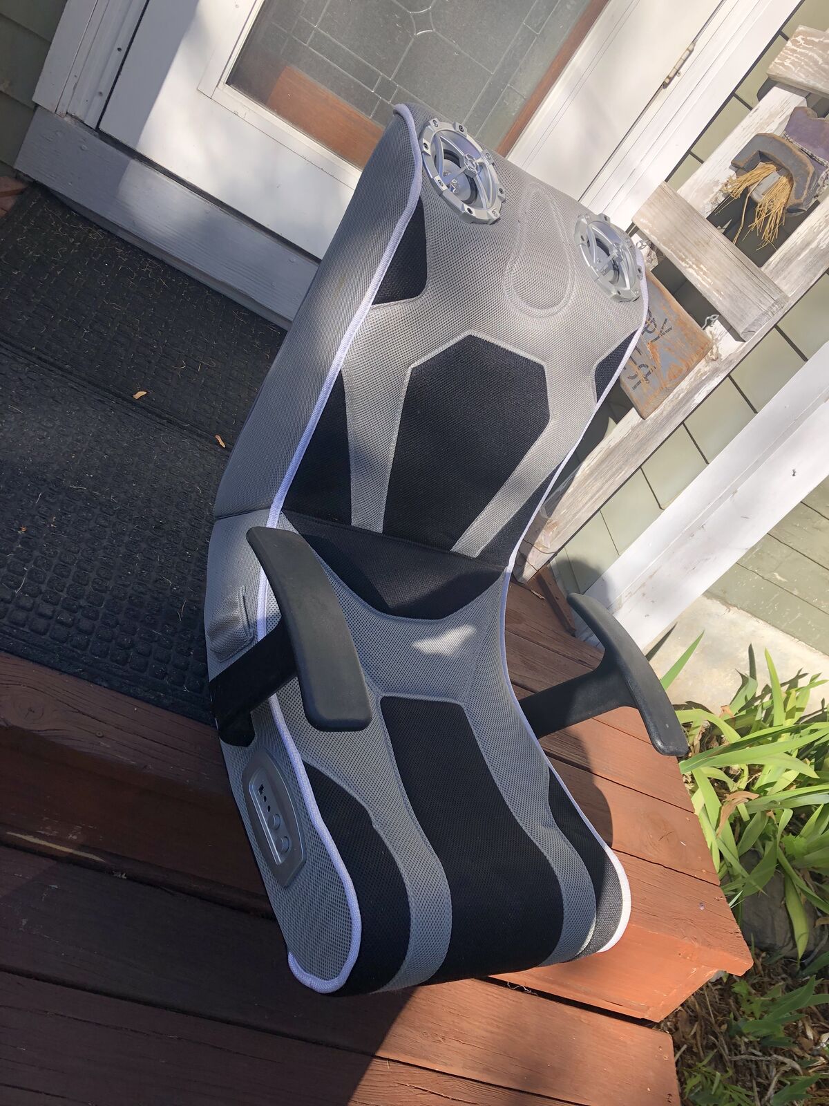 Gaming chair