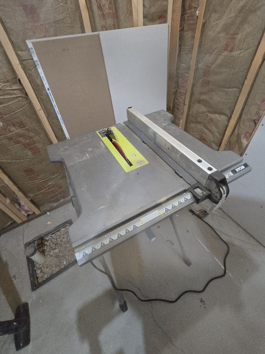 Ryobi Table Saw with stand