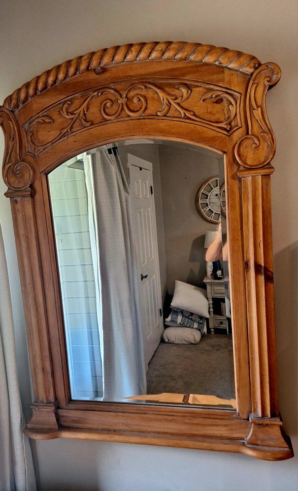 Beautiful sunburst wood Bedroom furniture