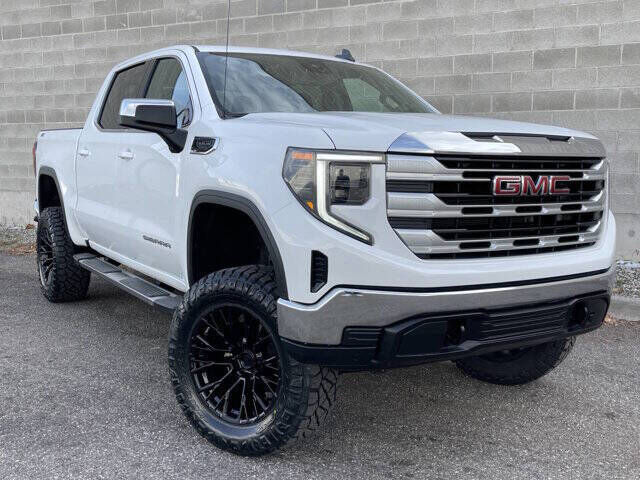 2023 GMC 1500 SLE