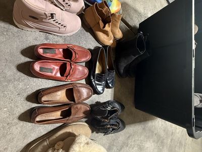 Shoes/Boots Size 7-8