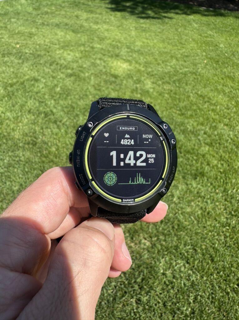 Garmin Enduro Titanium Solar 65 Day Battery