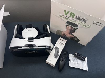 VR Headset EMPIRE Brand FOV:120 degress compatible with iPhone Android
