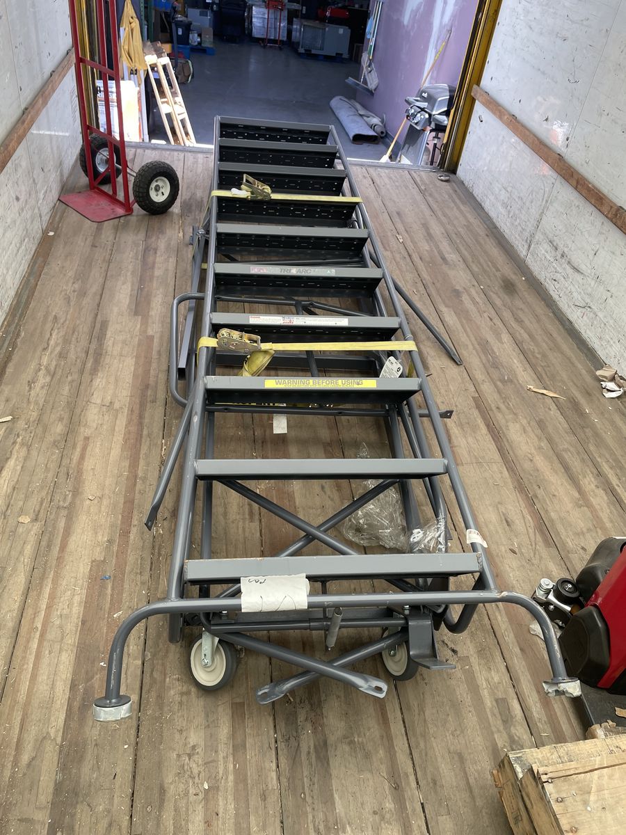 10 Step Rolling Platform Warehouse Ladder