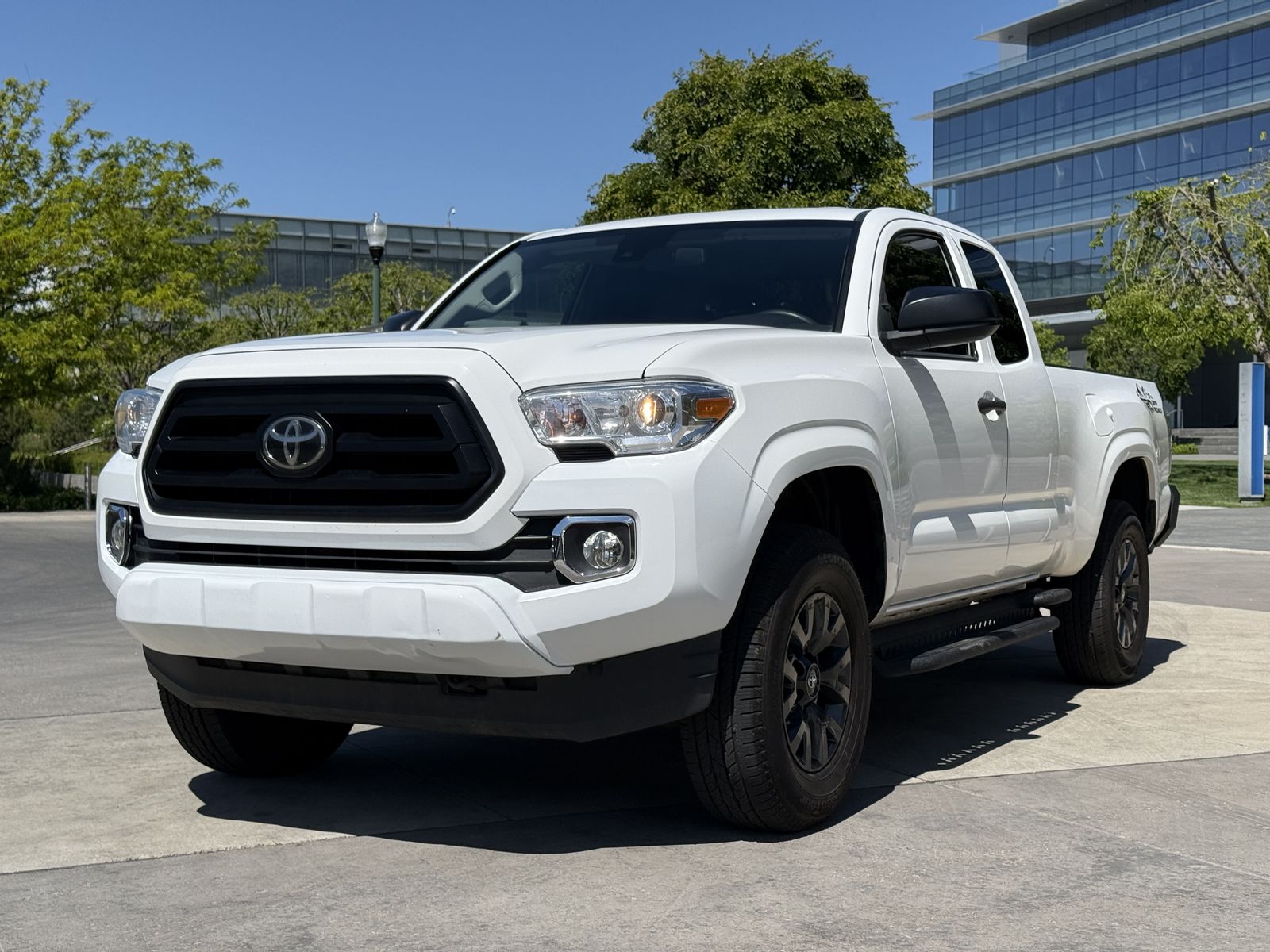 2022 Toyota Tacoma SR