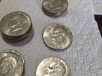 US Currency 10dollars each 17 left going fast started with 32 one hour ago