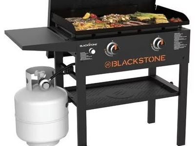 Blackstone 28" 2-Burner Griddle Flat Top
