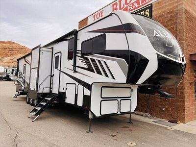 2023 Alliance RV Valor 40V13