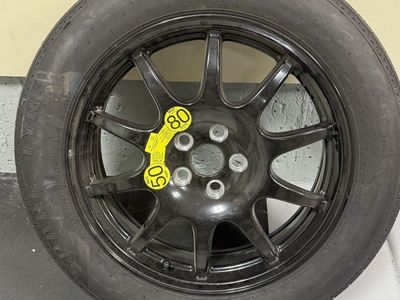 Range Rover Spott 2019 Spare Tire and Wheel