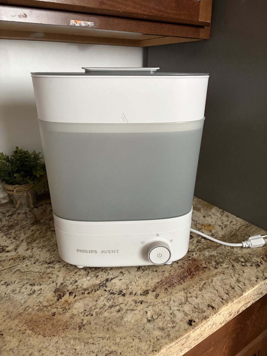 Philips Avent Advanced 4-in-1 Electric Steam Sterilizer - Used, Good Condition