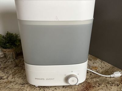 Philips Avent Advanced 4-in-1 Electric Steam Sterilizer - Used, Good Condition
