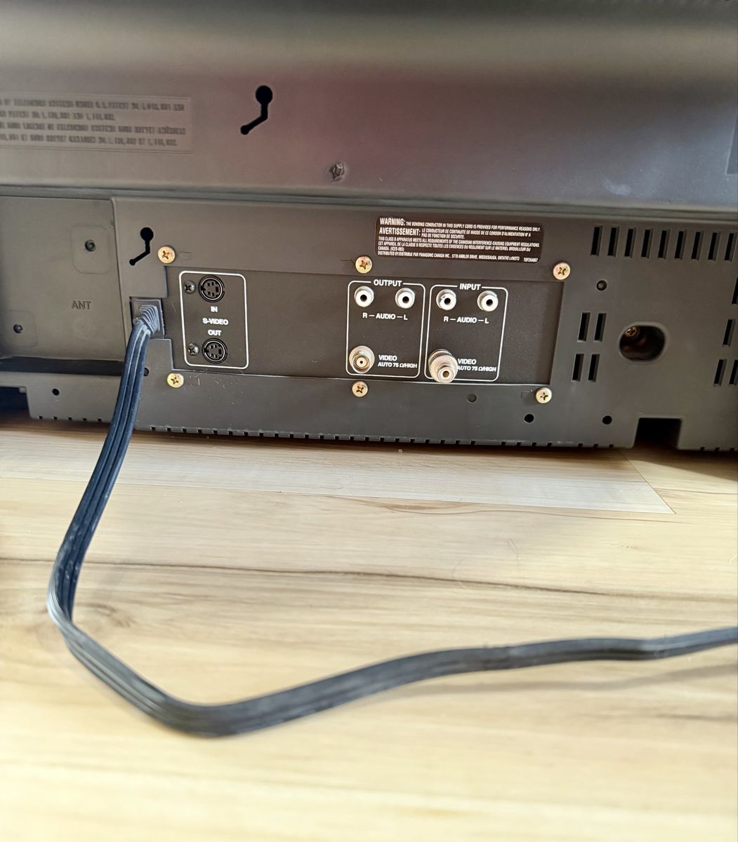 Main image 6