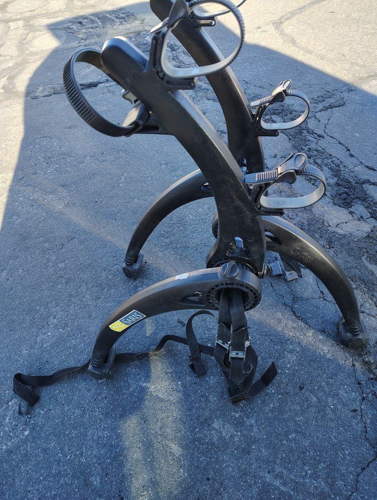 SARIS BONE 2 BIKE RACK FOR TRUNK,SUV,OR HATCHBACK