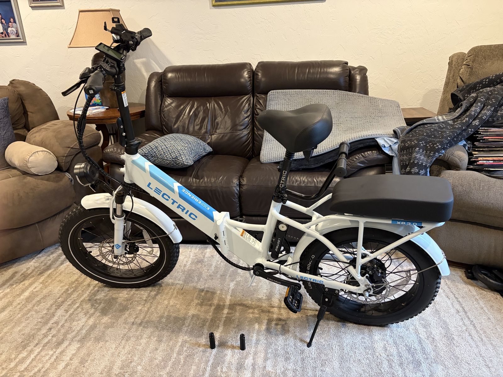 Like New Lectric XP 3.0 Step-Thru E-Bike + Comfort & Passenger Kits! (Only 30 Miles)