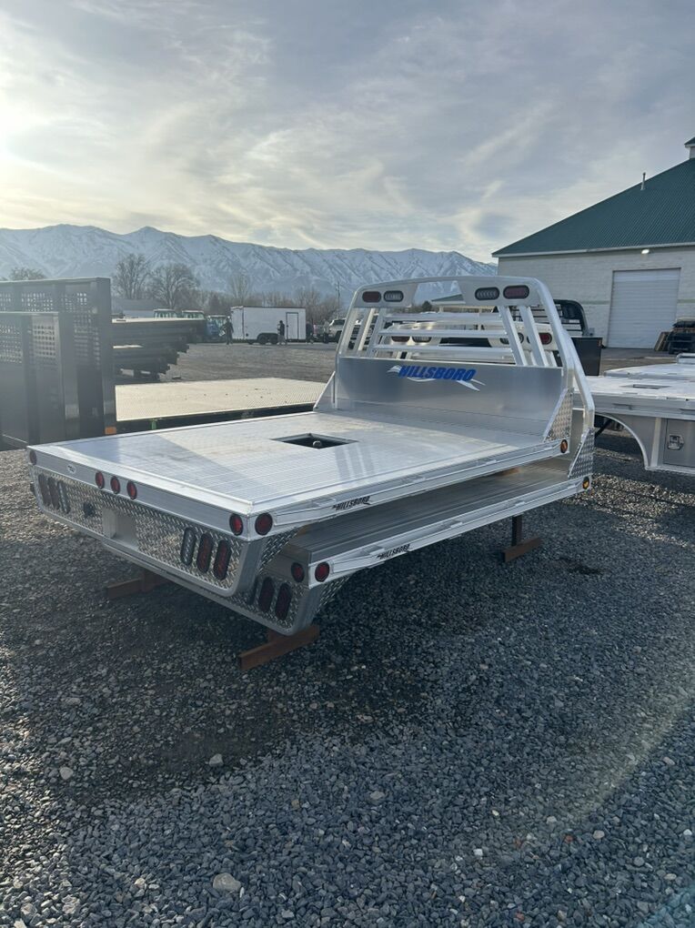 New Hillsboro 7X8.6 Flatbed